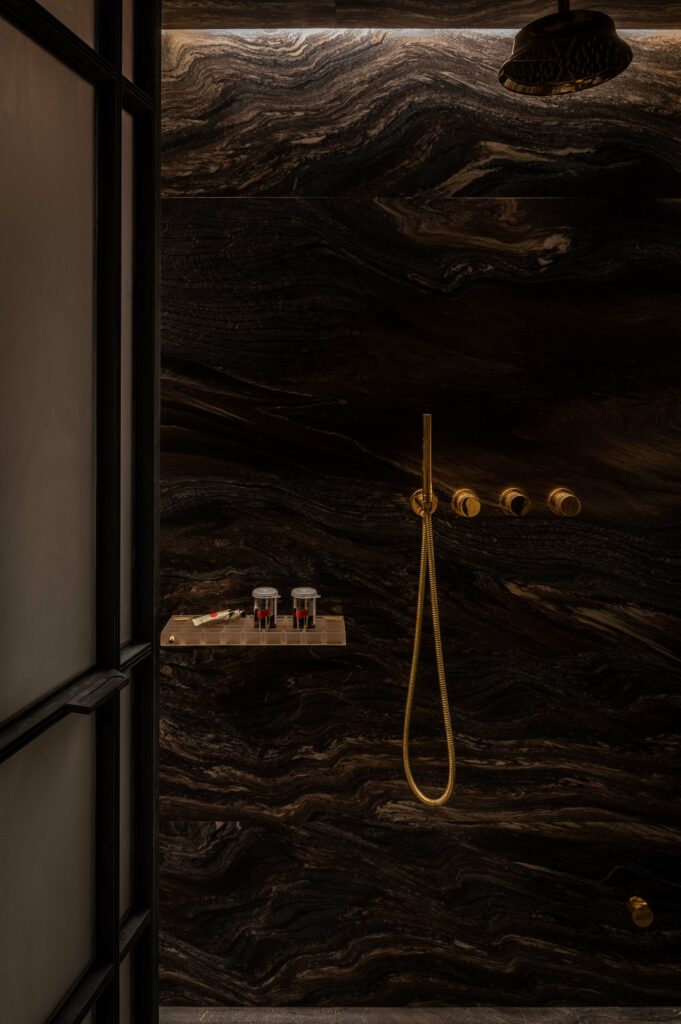 postvenetian suite r24 shower marble details the venice venice hotel 681x1024 1