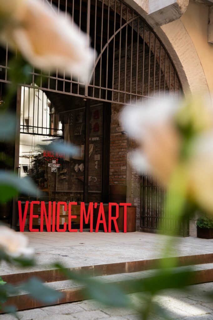 venice mart entrance shop the venice venice hotel 681x1024 1